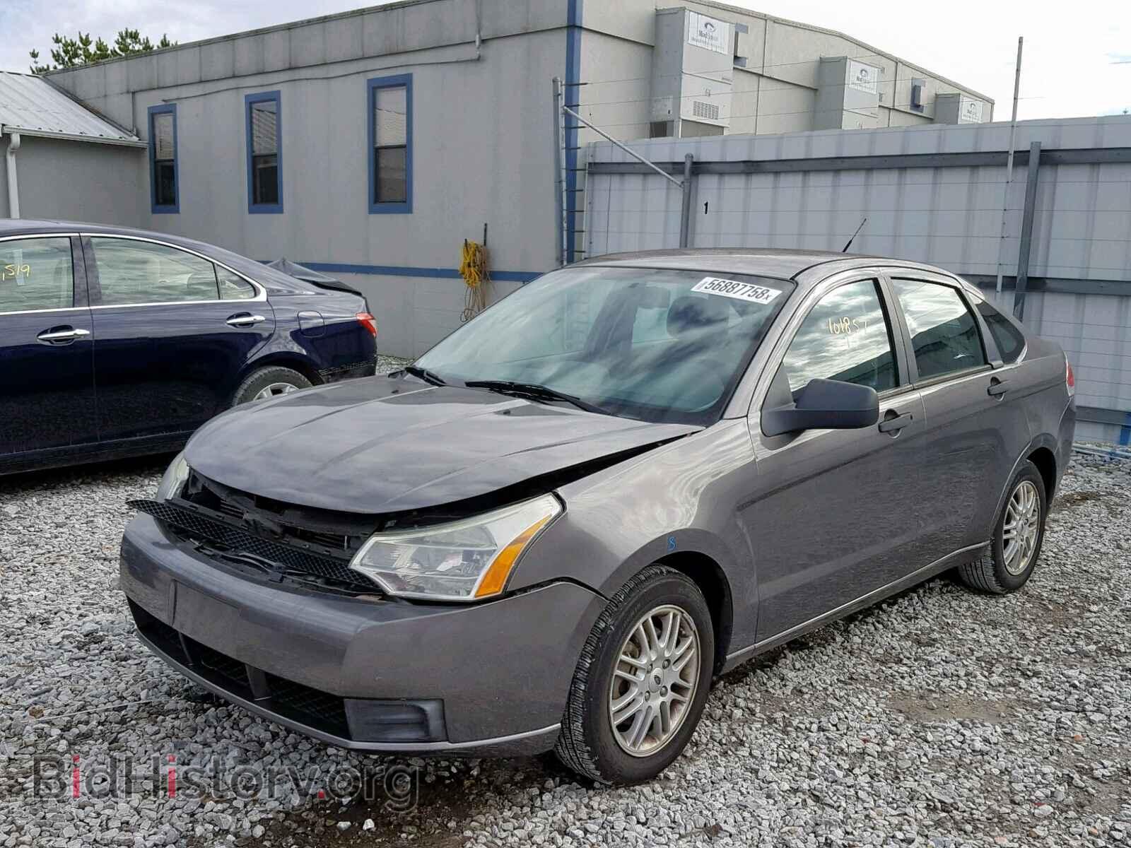 2009 FORD FOCUS - VIN: 1FAHP35N89W159255 - Фото 2