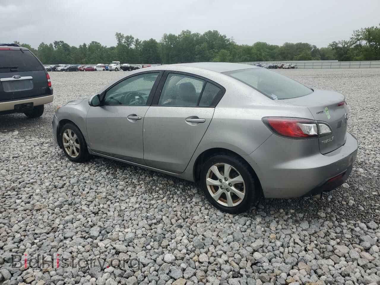 2011 MAZDA 3 - VIN: JM1BL1VF3B1455991 - Фото 2