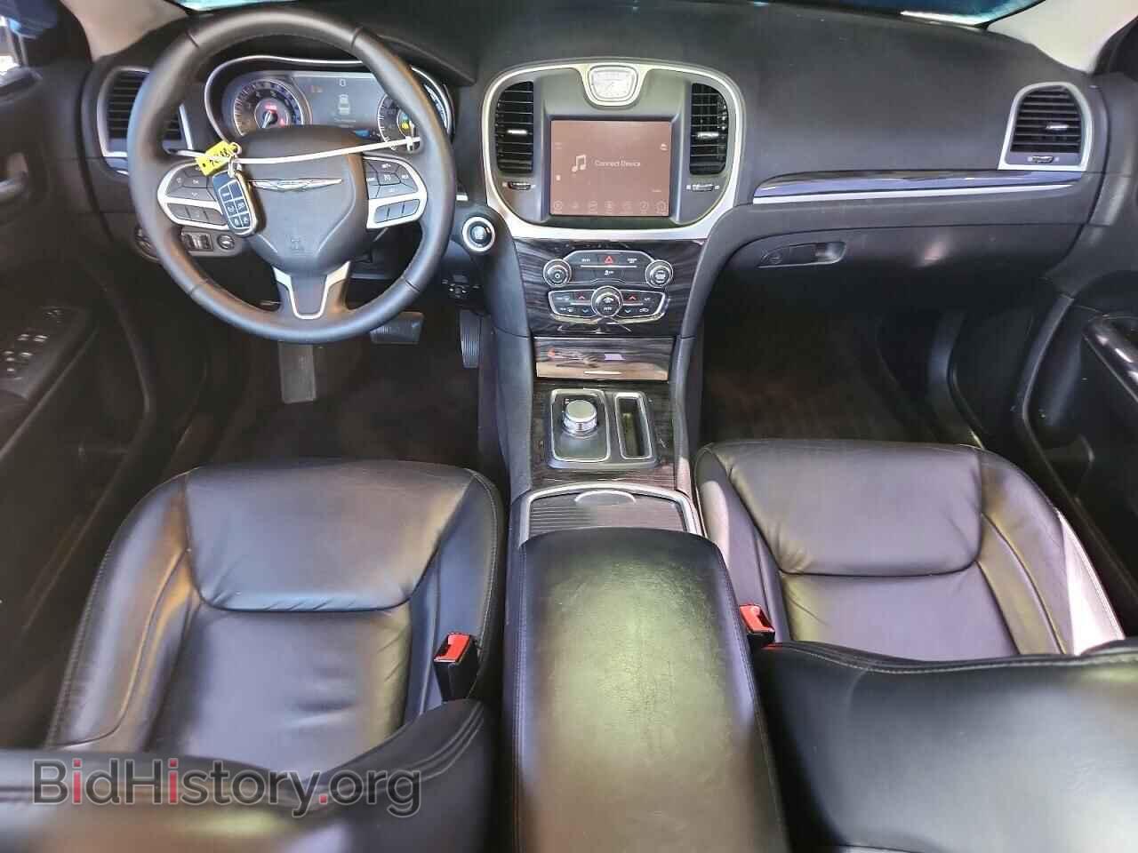 2017 CHRYSLER 300 - VIN: 2C3CCAAG5HH506537 - Фото 8
