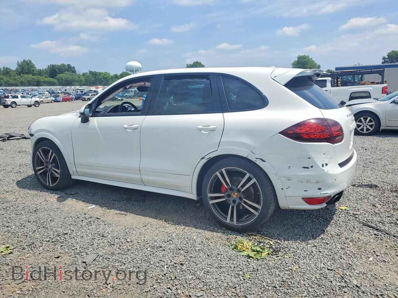 2014 PORSCHE CAYENNE - VIN: WP1AD2A27ELA77070 - Фото 2