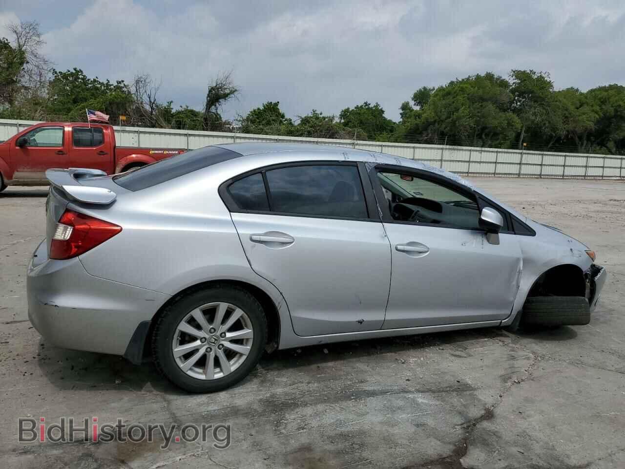 2012 HONDA CIVIC - VIN: 2HGFB2F8XCH585037 - Фото 3