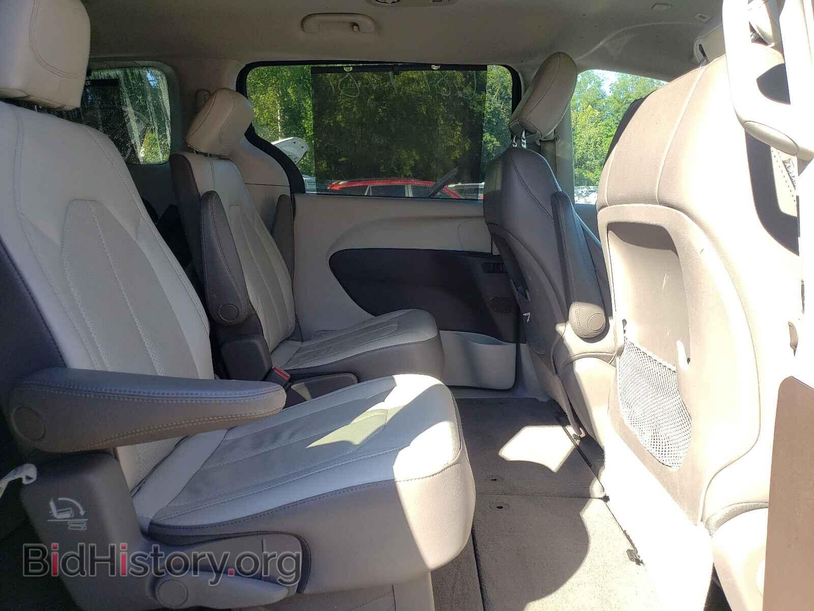 2018 CHRYSLER PACIFICA - VIN: 2C4RC1BG1JR141617 - Фото 6