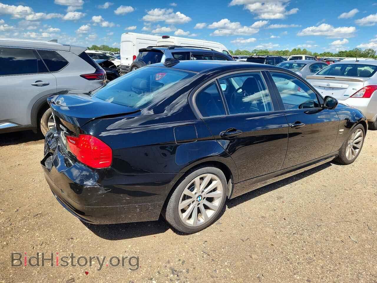2011 BMW 3 SERIES - VIN: WBAPK7C55BF087898 - Фото 3