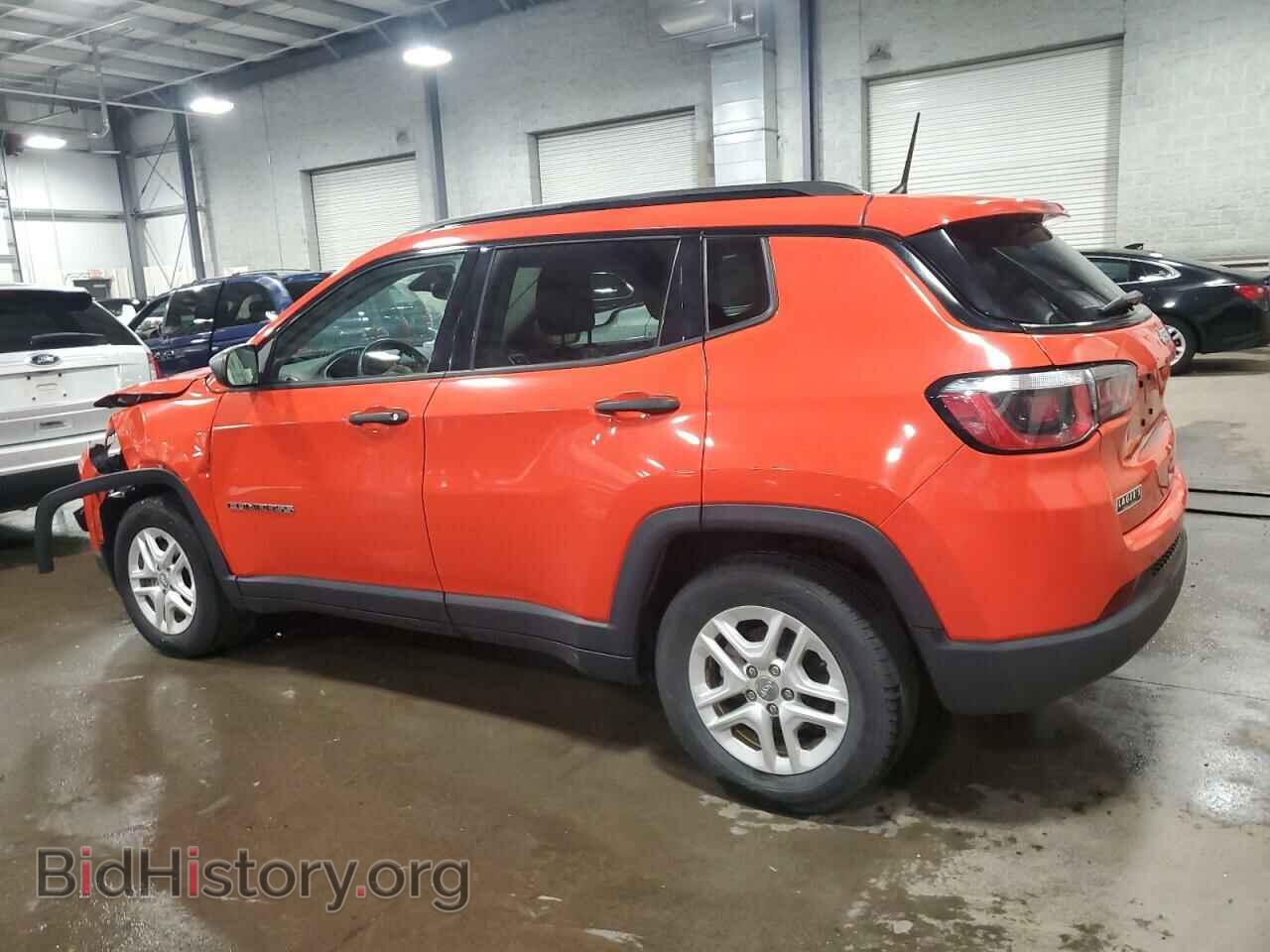 2018 JEEP COMPASS - VIN: 3C4NJCAB1JT181411 - Фото 2