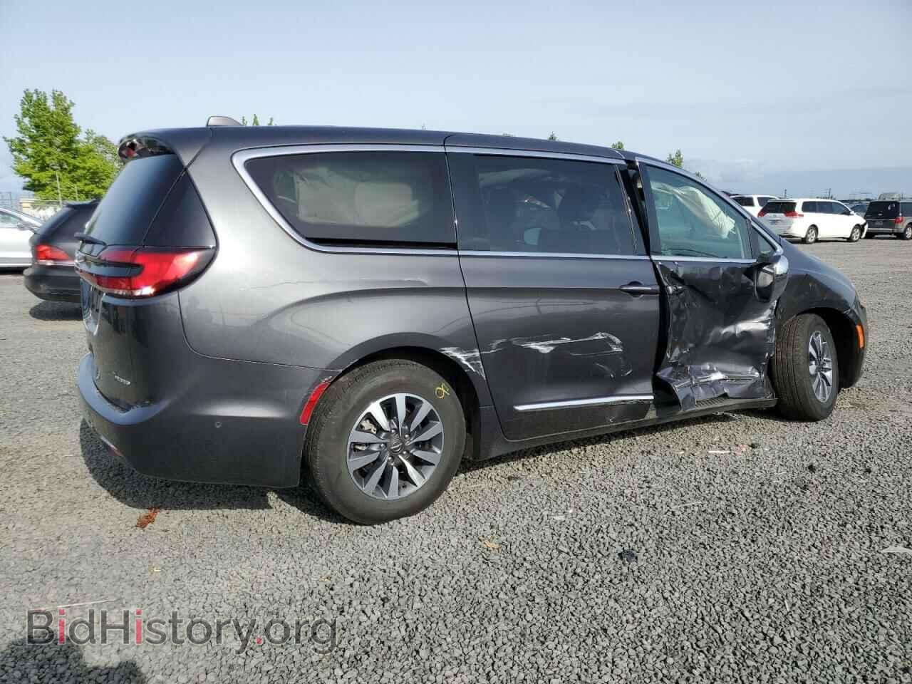 2022 CHRYSLER PACIFICA - VIN: 2C4RC1S76NR183562 - Фото 3