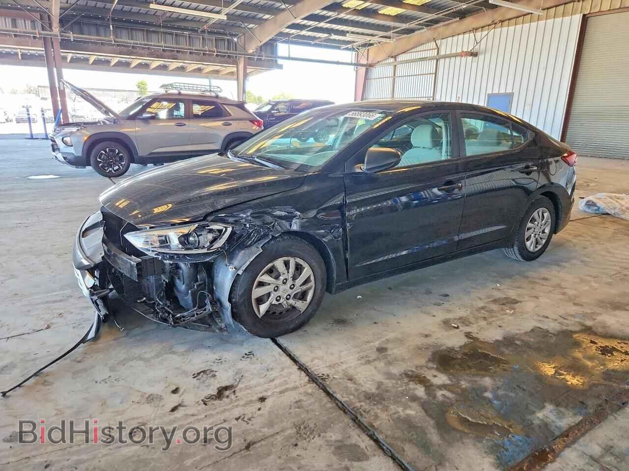 Фотография KMHD74LF3HU182989 - HYUNDAI ELANTRA 2017