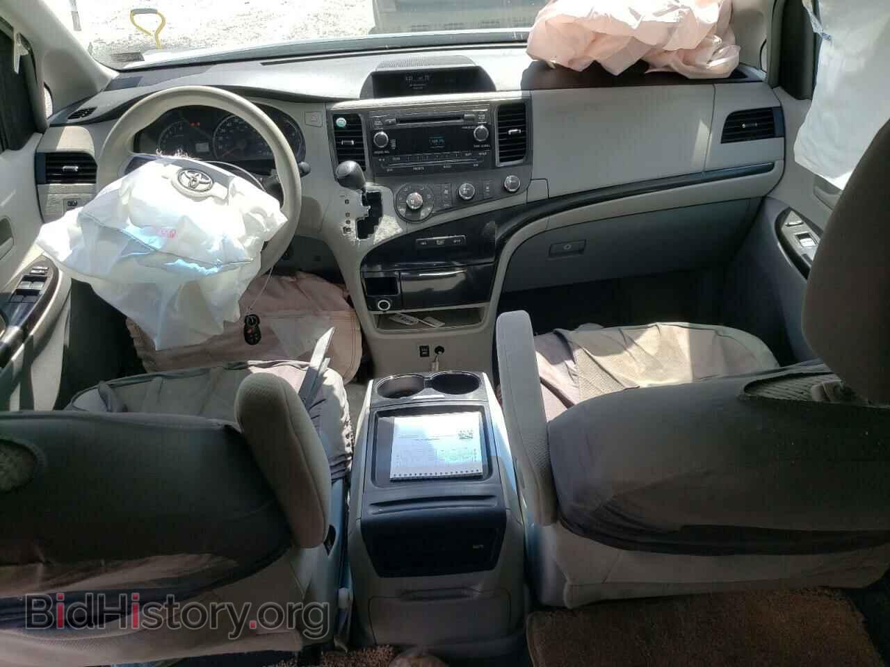 2011 TOYOTA All Models - VIN: 5TDKK3DC6BS035764 - Photo 8