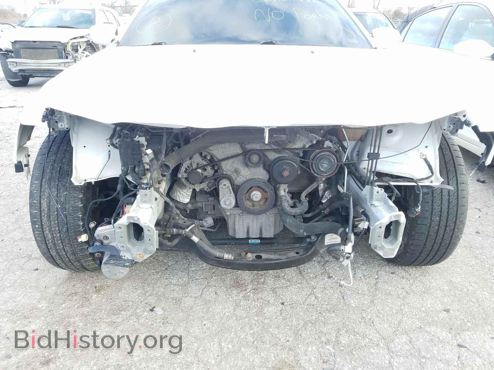 2014 CHRYSLER 300 - VIN: 2C3CCAGG3EH374364 - Photo 9