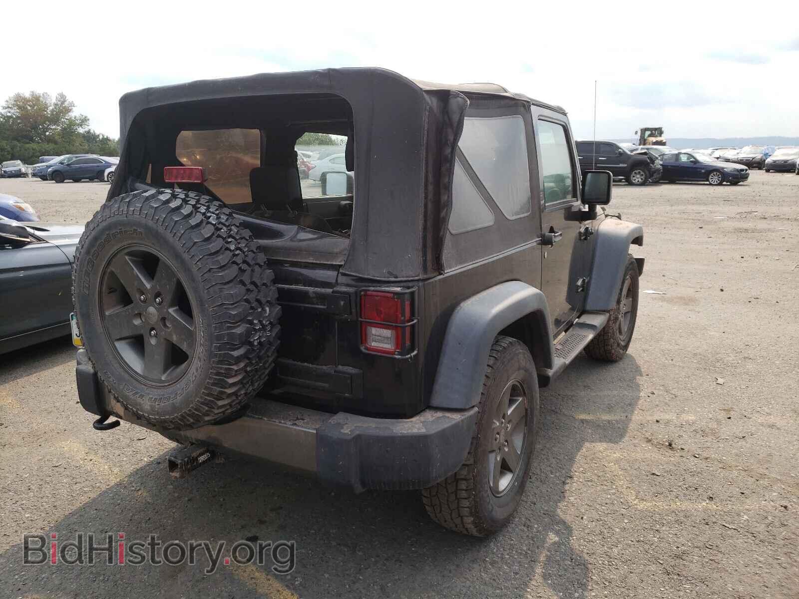 2010 JEEP WRANGLER - VIN: 1J4AA2D18AL227334 - Фото 4