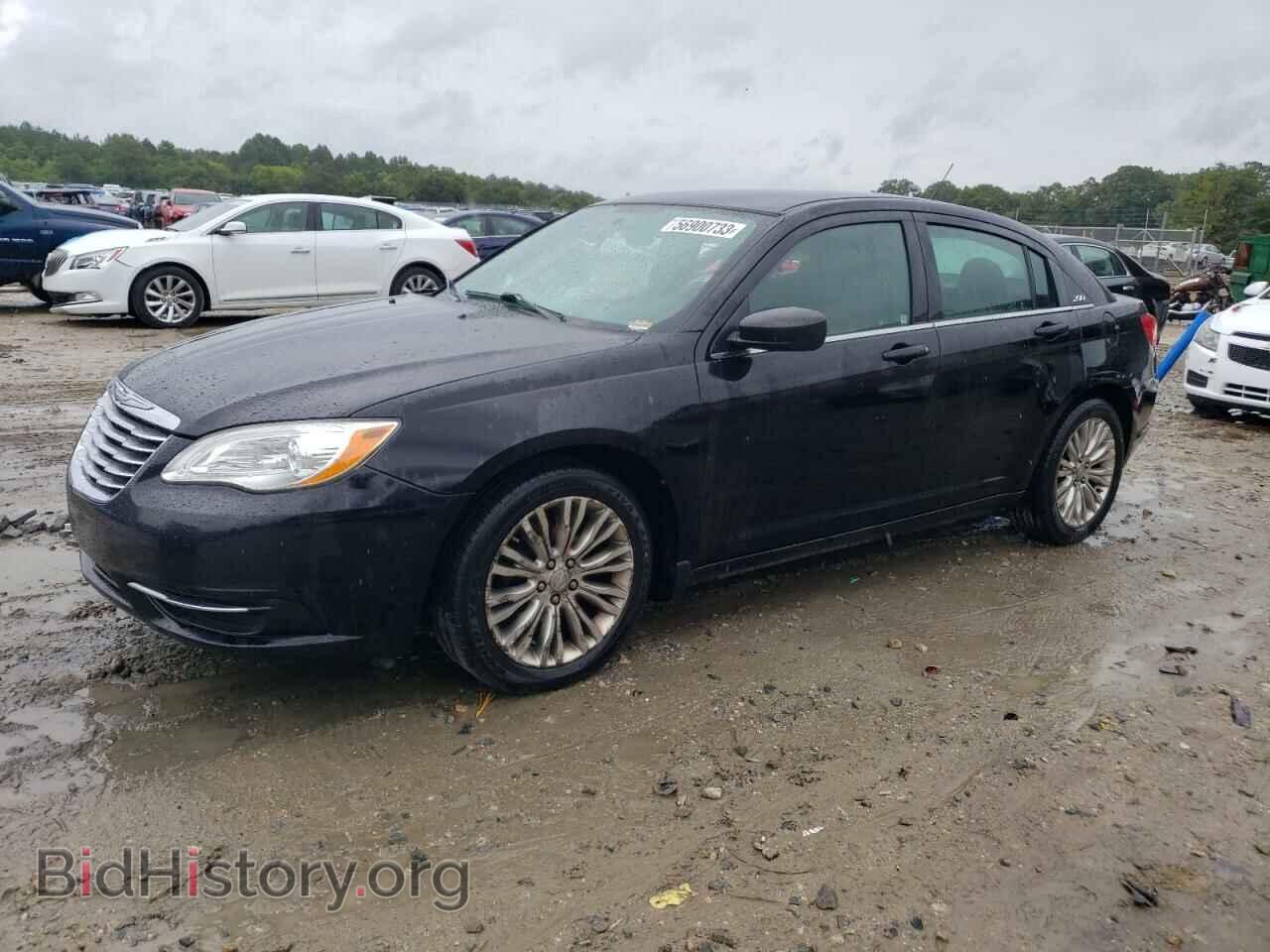 Photo 1C3BC1FB2BN542581 - CHRYSLER 200 2011