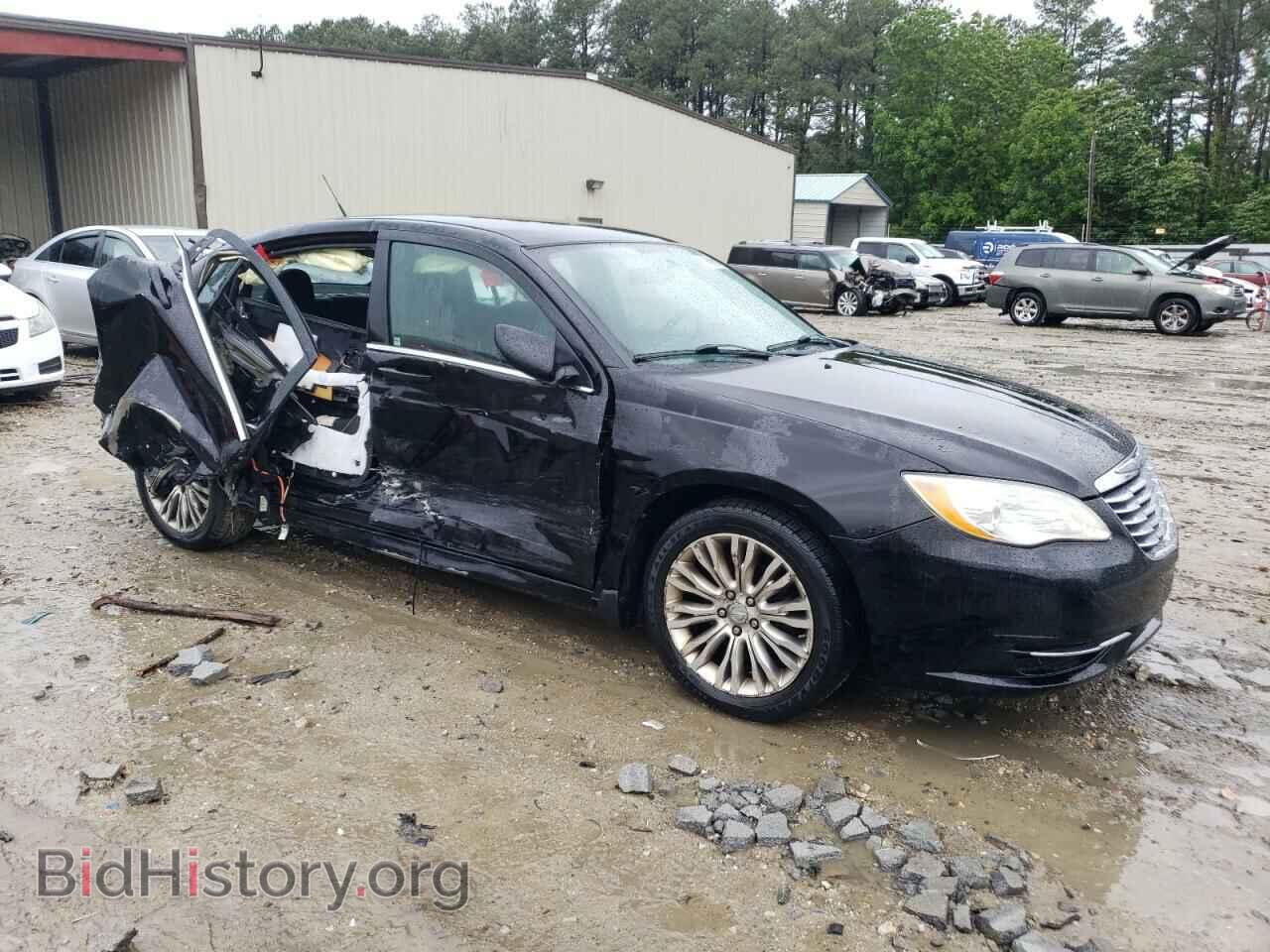 2011 CHRYSLER 200 - VIN: 1C3BC1FB2BN542581 - Фото 4