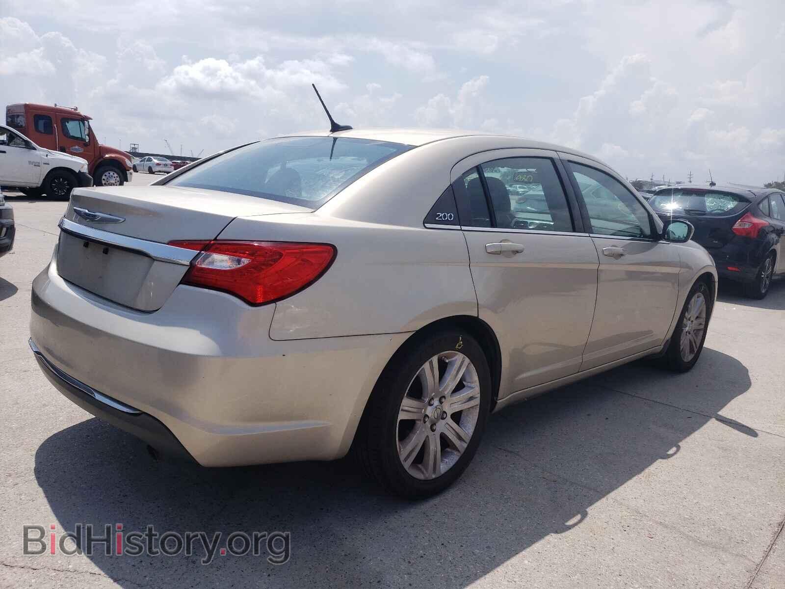 2013 CHRYSLER 200 - VIN: 1C3CCBBB5DN595455 - Фото 4