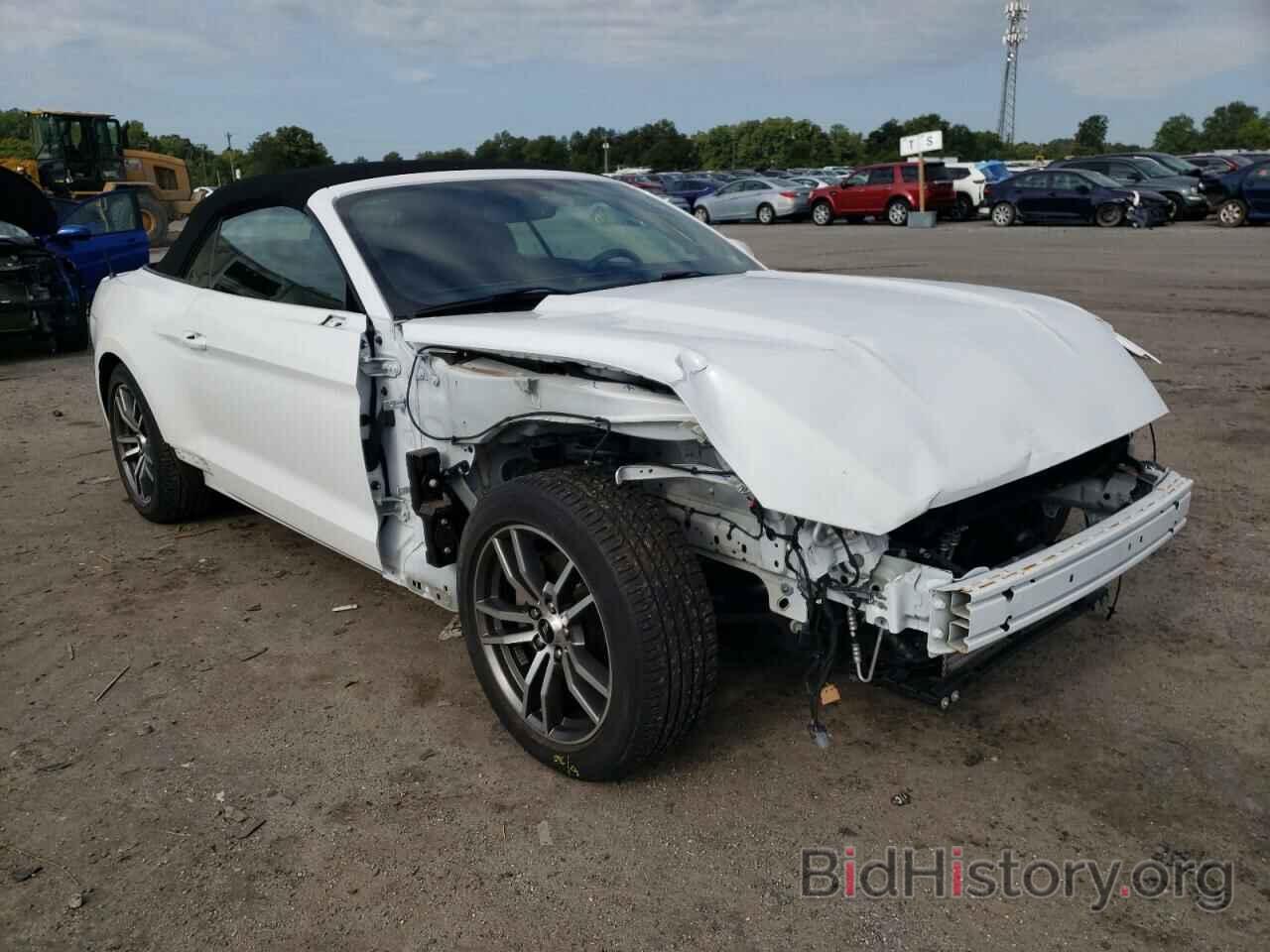 Photo 1FATP8UH0G5273496 - FORD MUSTANG 2016