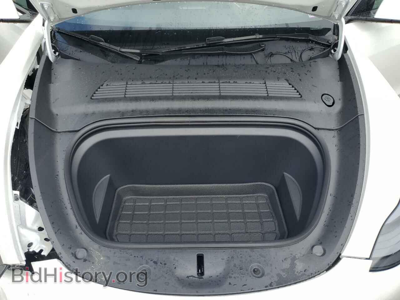 2024 TESLA MODEL Y - VIN: 7SAYGAEEXRF205030 - Photo 11