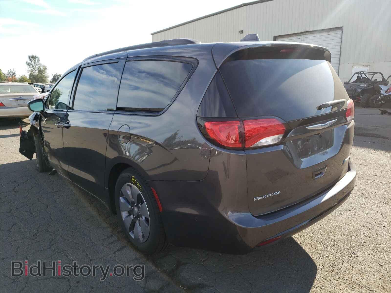 2018 CHRYSLER PACIFICA - VIN: 2C4RC1N72JR323290 - Photo 3