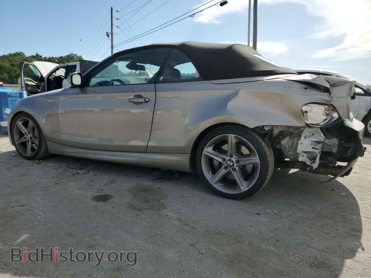 2011 BMW 1 SERIES - VIN: WBAUN7C52BVM24110 - Фото 2