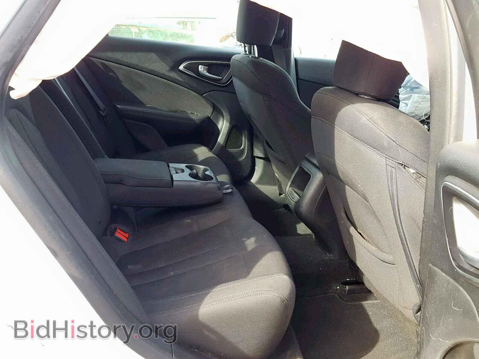 2015 CHRYSLER 200 - VIN: 1C3CCCAB9FN713825 - Photo 6