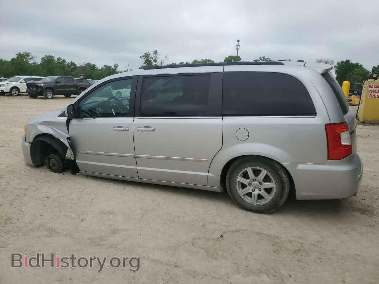 2011 CHRYSLER MINIVAN - VIN: 2A4RR5DG1BR638536 - Photo 2