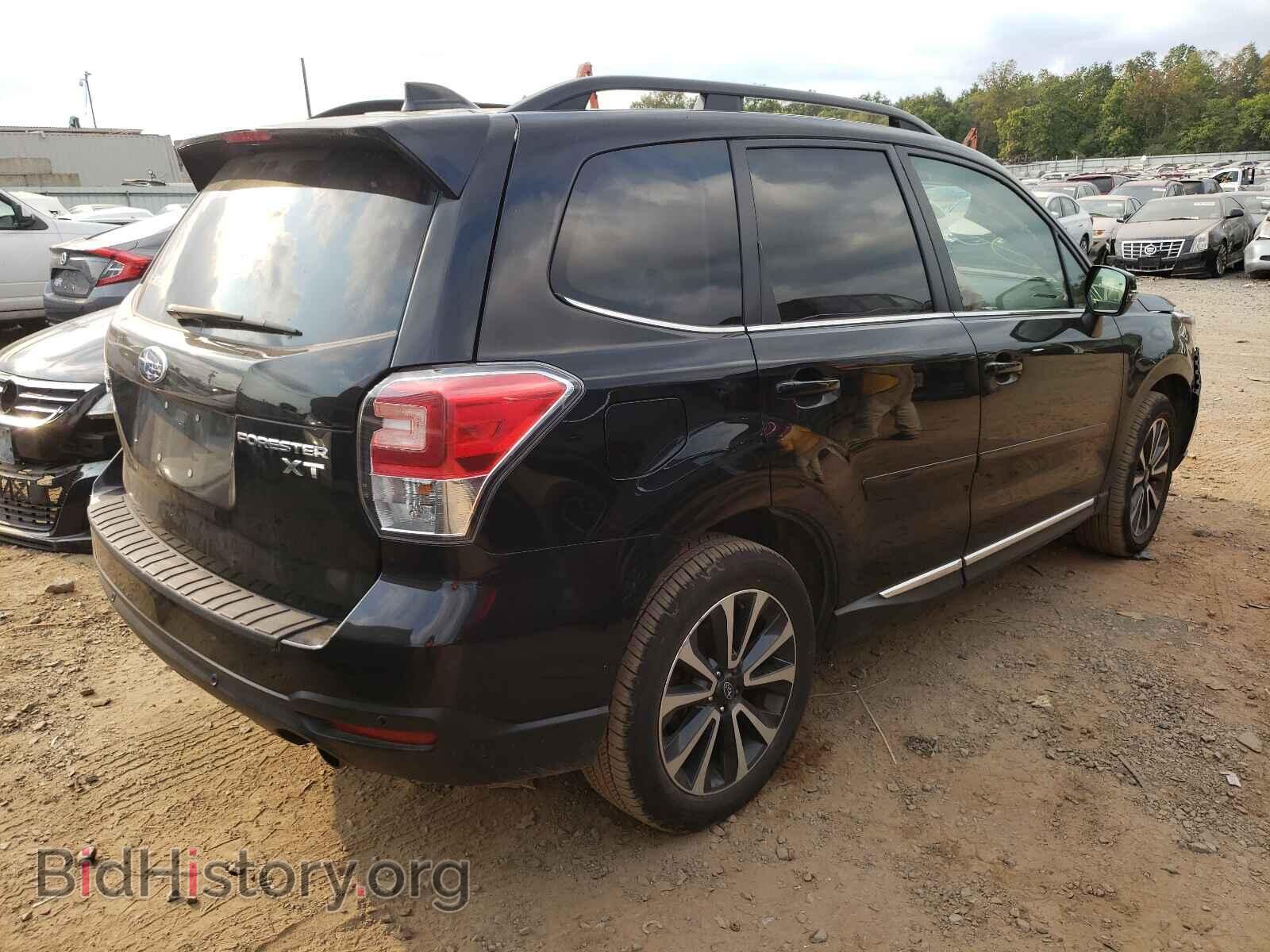 2017 SUBARU FORESTER - VIN: JF2SJGWC8HH572223 - Фото 4
