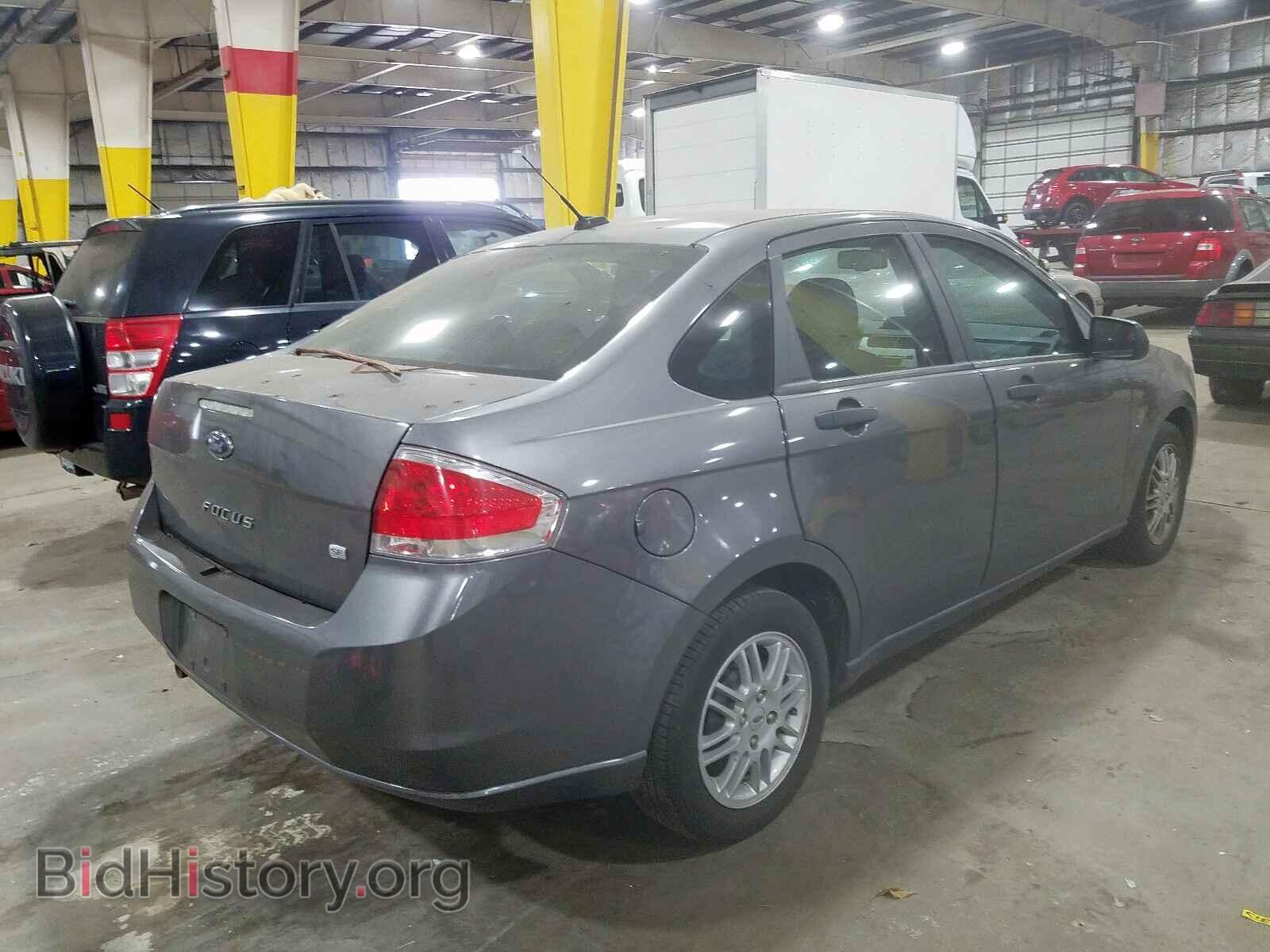 2010 FORD FOCUS - VIN: 1FAHP3FN8AW270116 - Photo 4
