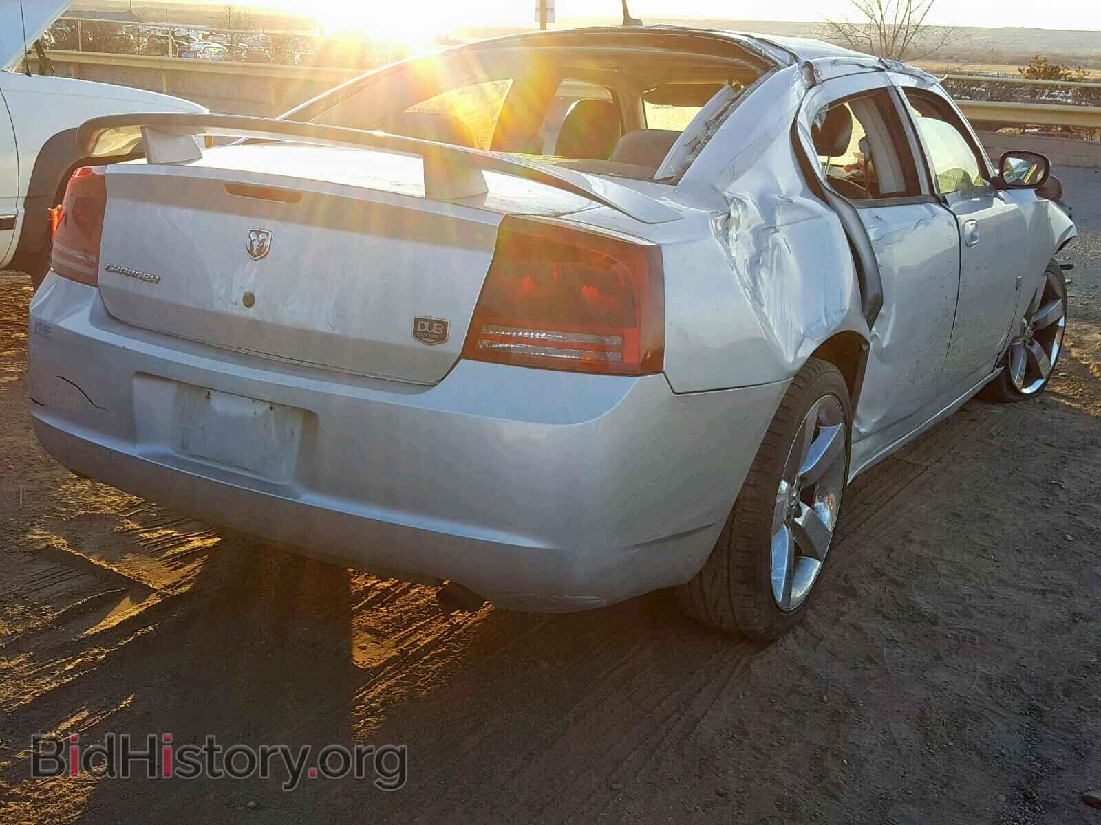 2008 DODGE CHARGER - VIN: 2B3KA33G88H304802 - Фото 4
