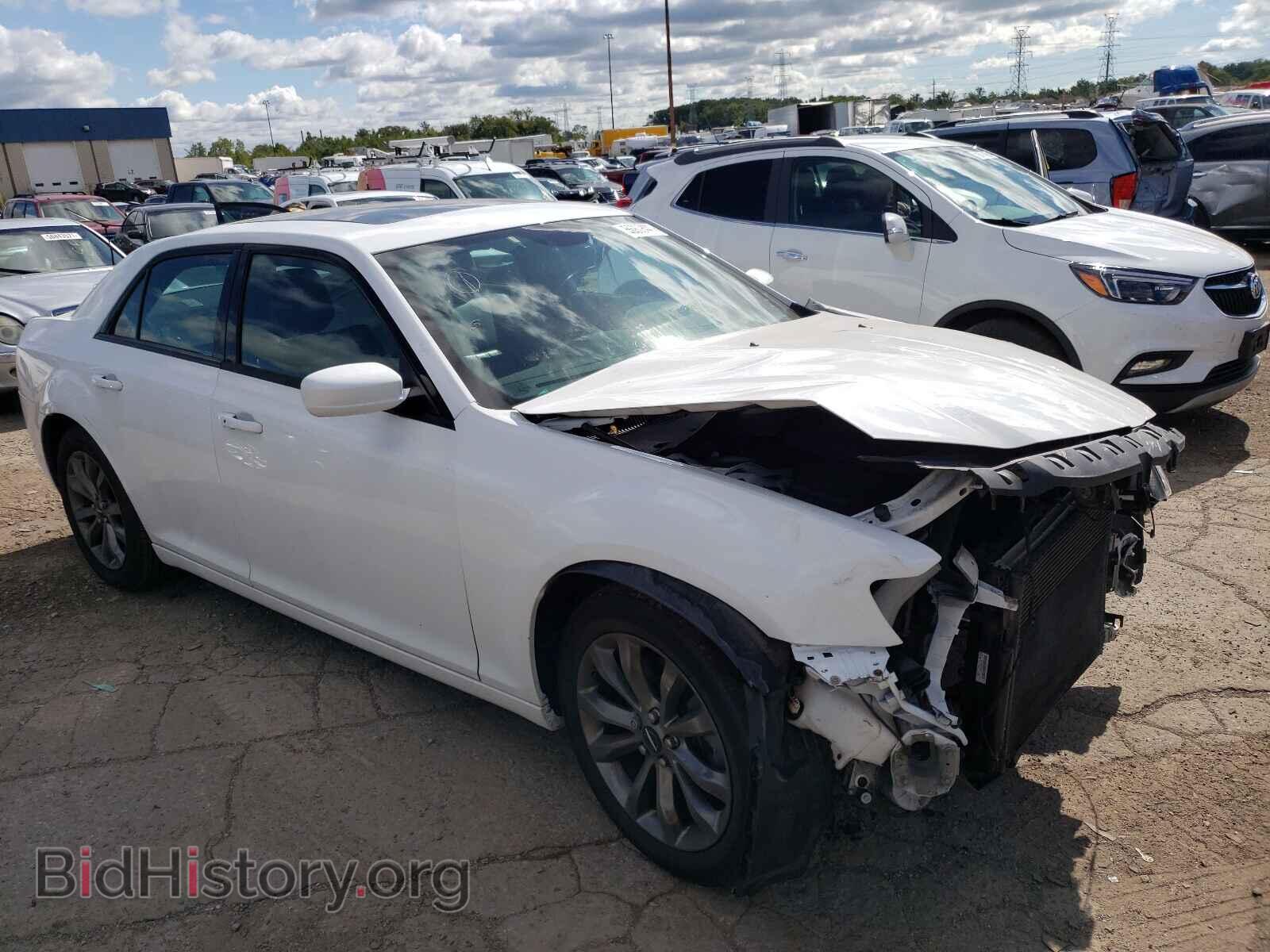 Фотография 2C3CCAGG5EH283919 - CHRYSLER 300 2014