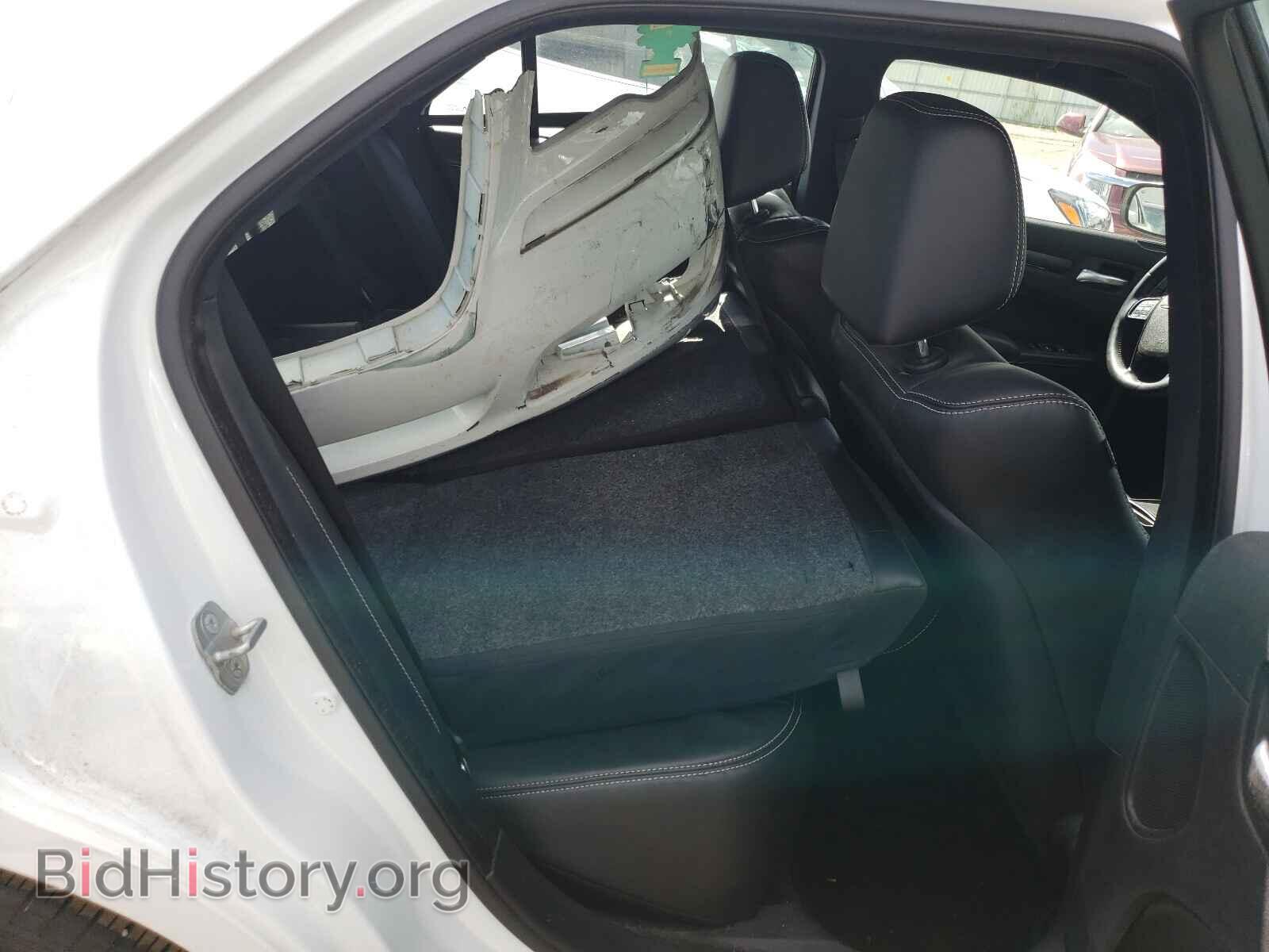 2014 CHRYSLER 300 - VIN: 2C3CCAGG5EH283919 - Фото 6