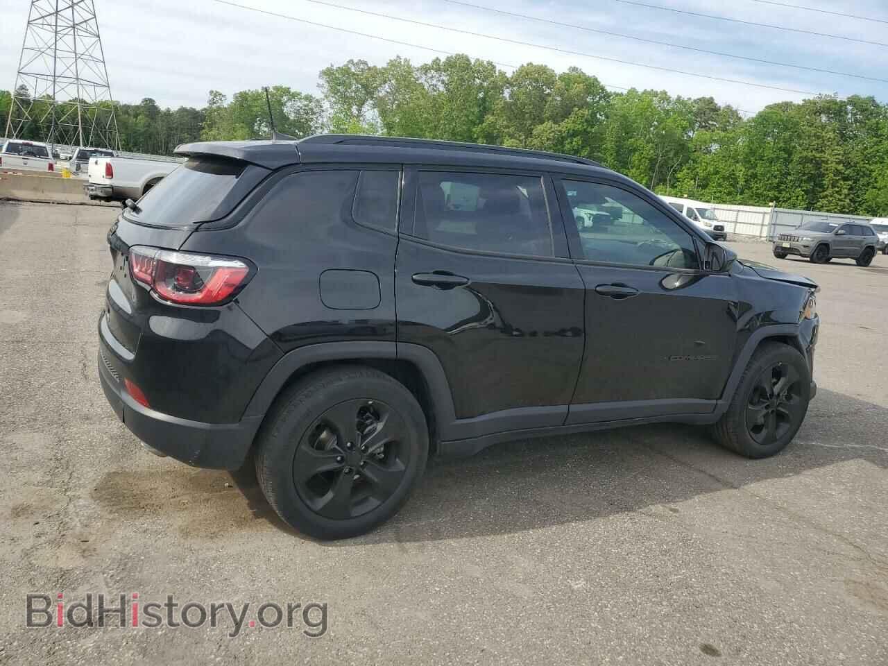 2019 JEEP COMPASS - VIN: 3C4NJCBB0KT699476 - Фото 3