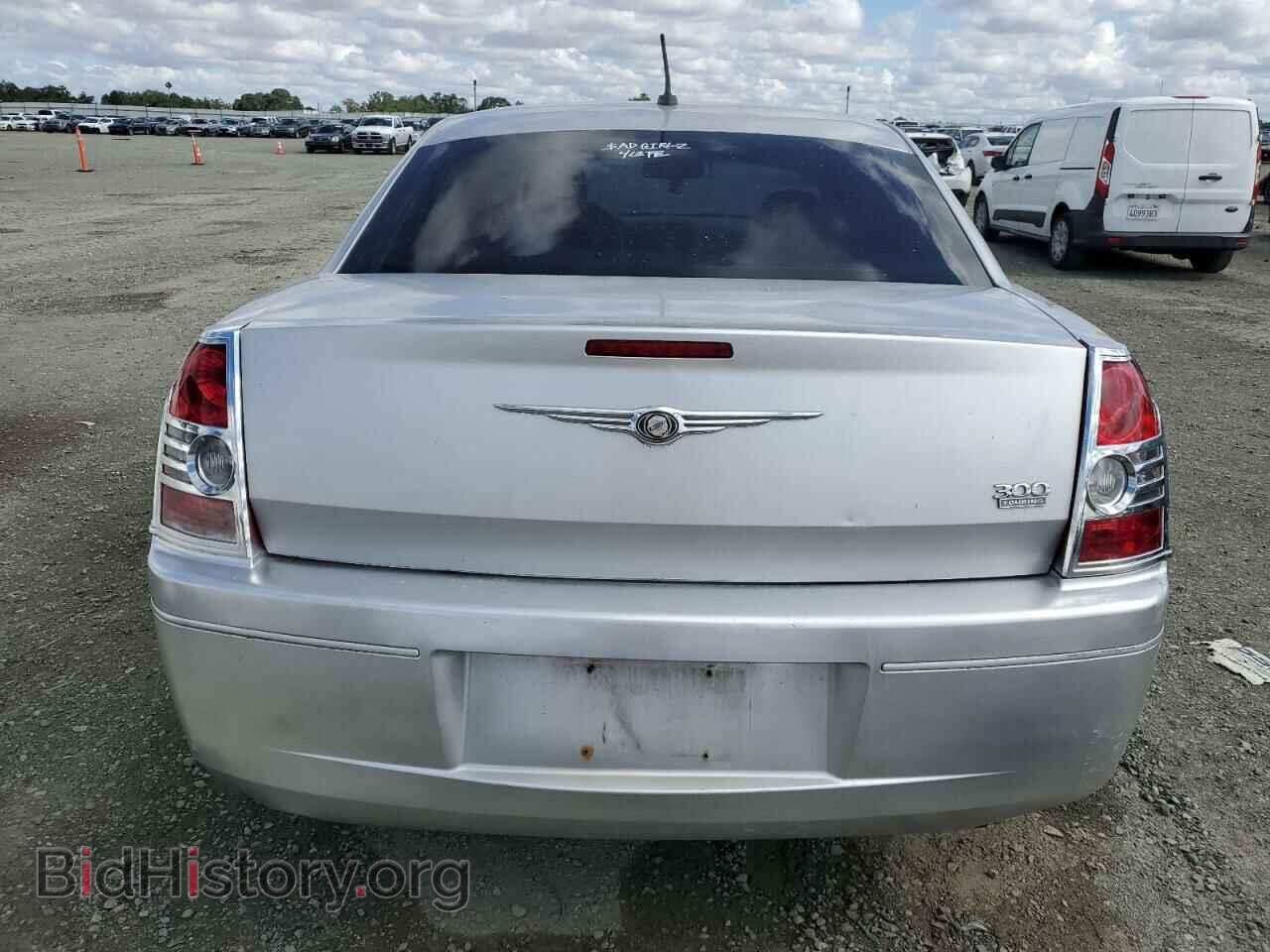 2008 CHRYSLER 300 - VIN: 2C3LA53GX8H238143 - Фото 6