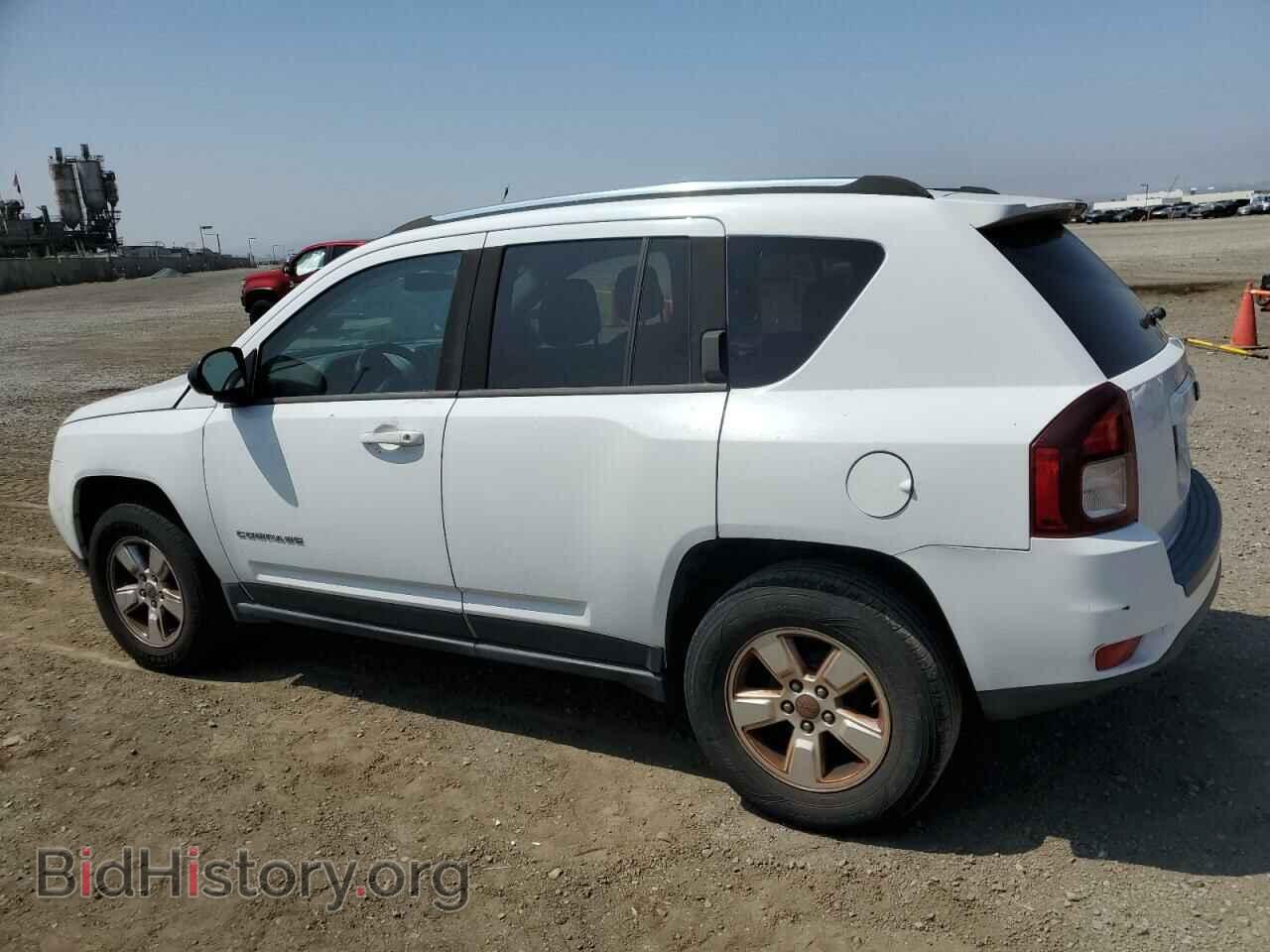 2015 JEEP COMPASS - VIN: 1C4NJCBA2FD219814 - Photo 2