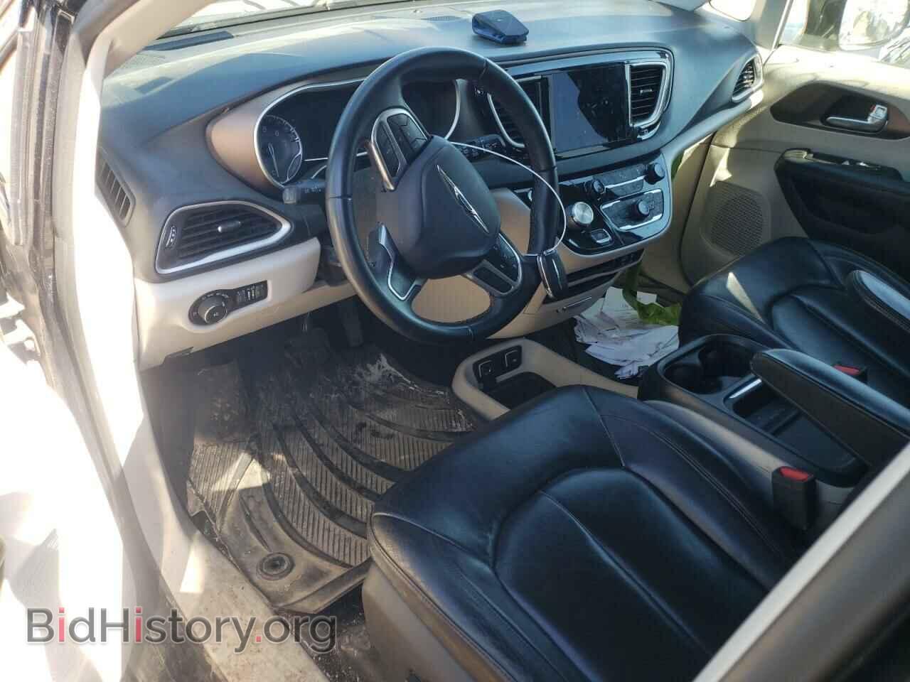 2017 CHRYSLER PACIFICA - VIN: 2C4RC1BG2HR743629 - Photo 8