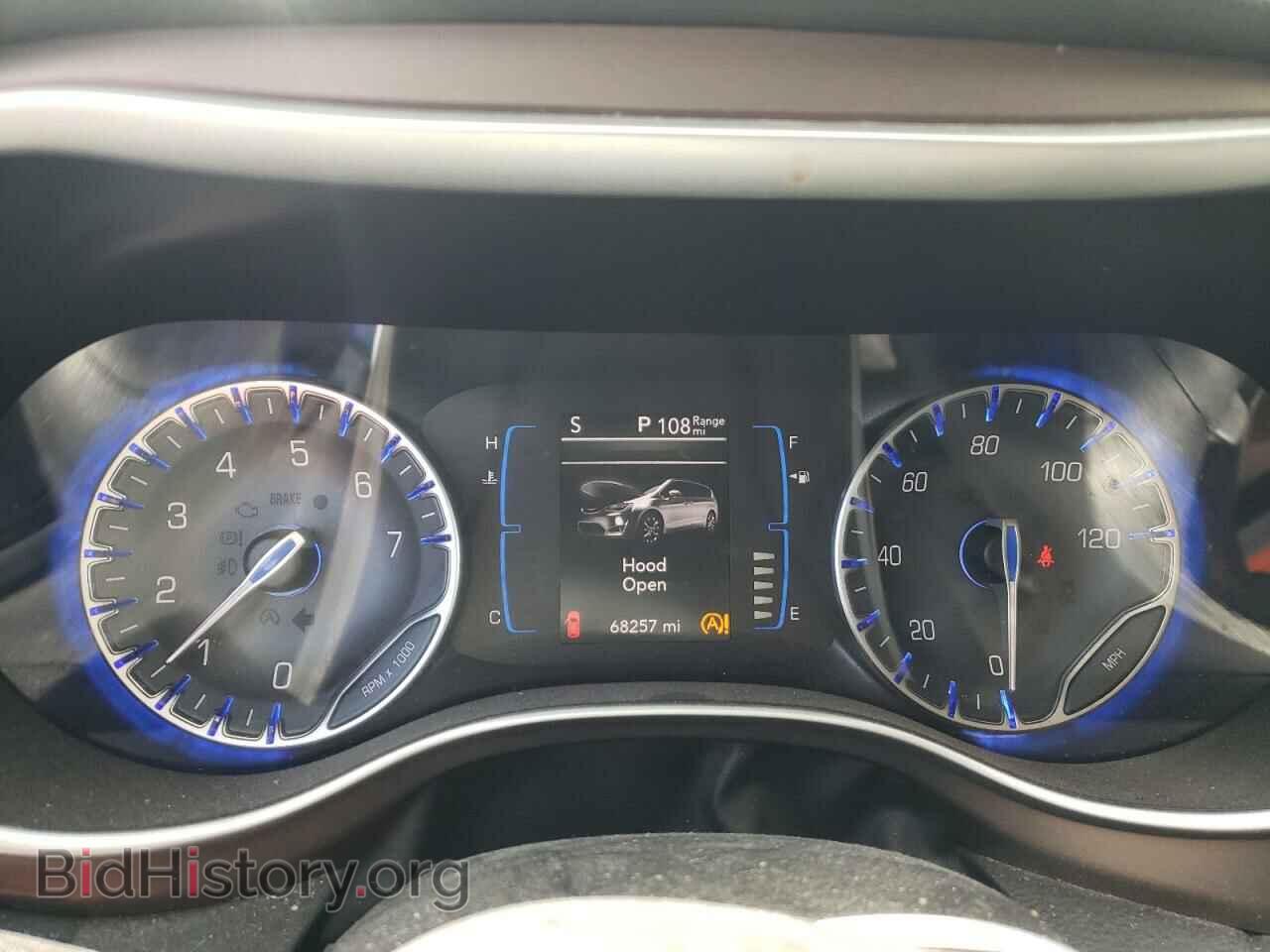2017 CHRYSLER PACIFICA - VIN: 2C4RC1BG2HR743629 - Photo 9