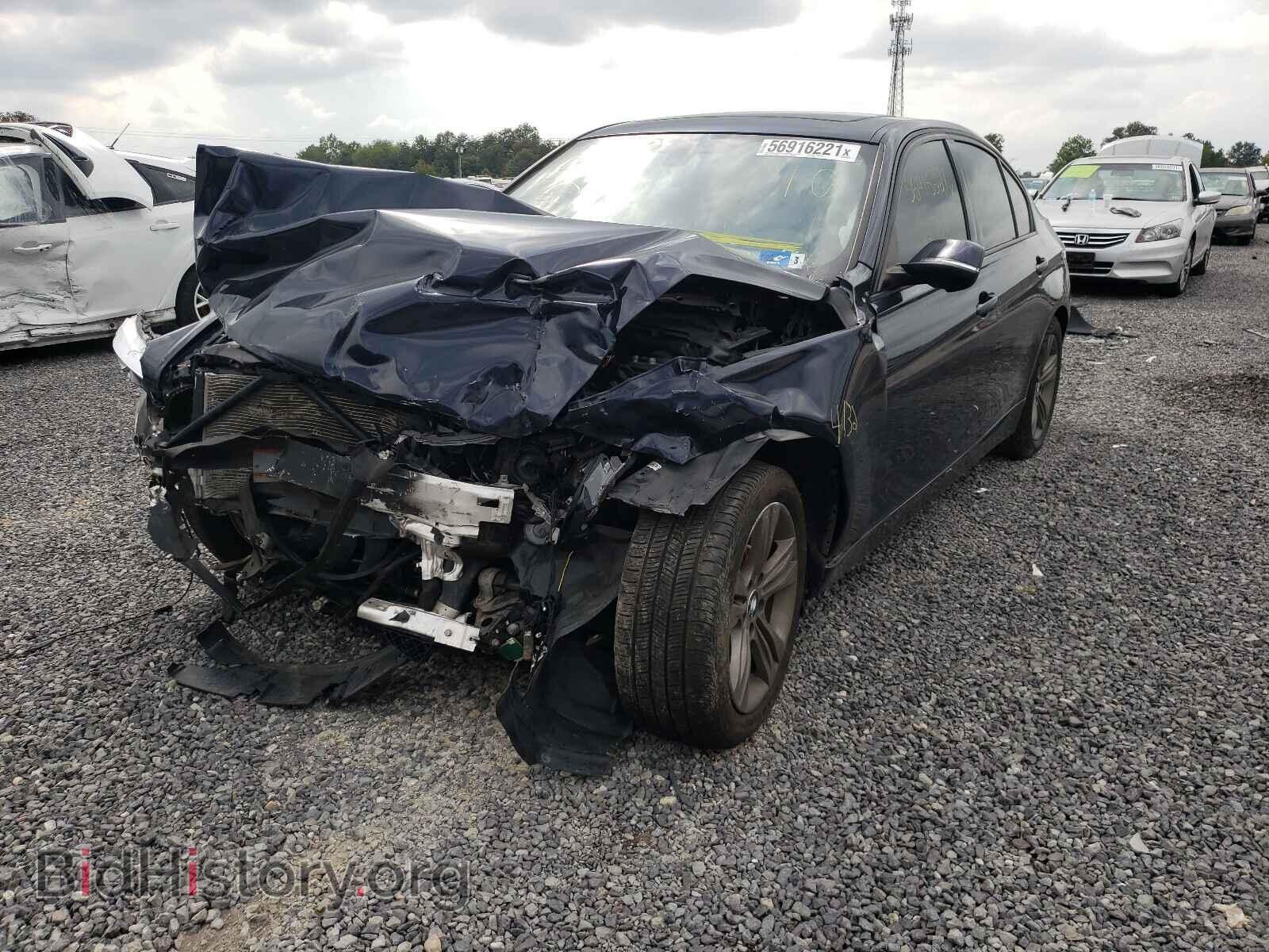 2016 BMW 3 SERIES - VIN: WBA8E9G50GNU27988 - Фото 2