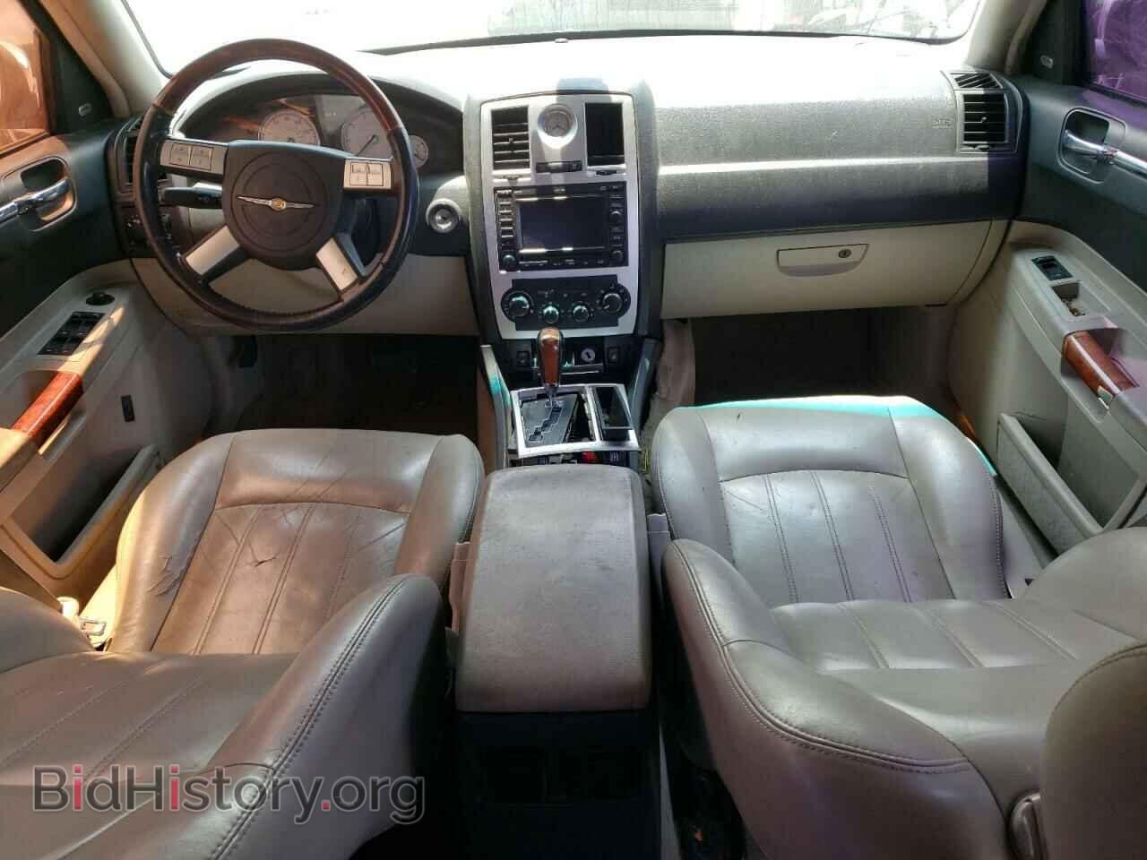 2006 CHRYSLER 300 - VIN: 2C3KA63H46H289676 - Фото 8
