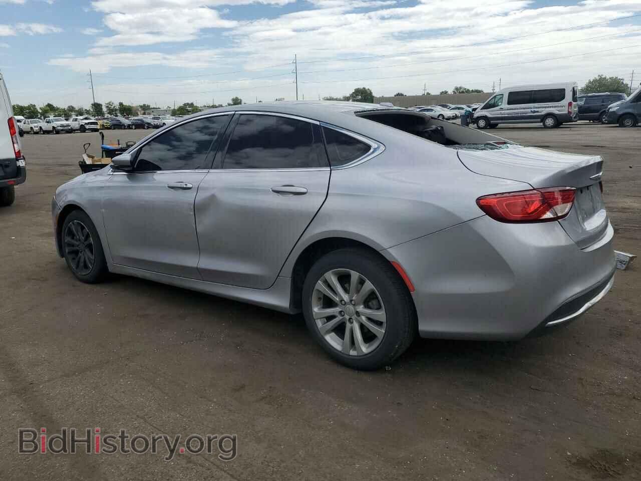 2015 CHRYSLER 200 - VIN: 1C3CCCAB3FN532414 - Фото 2