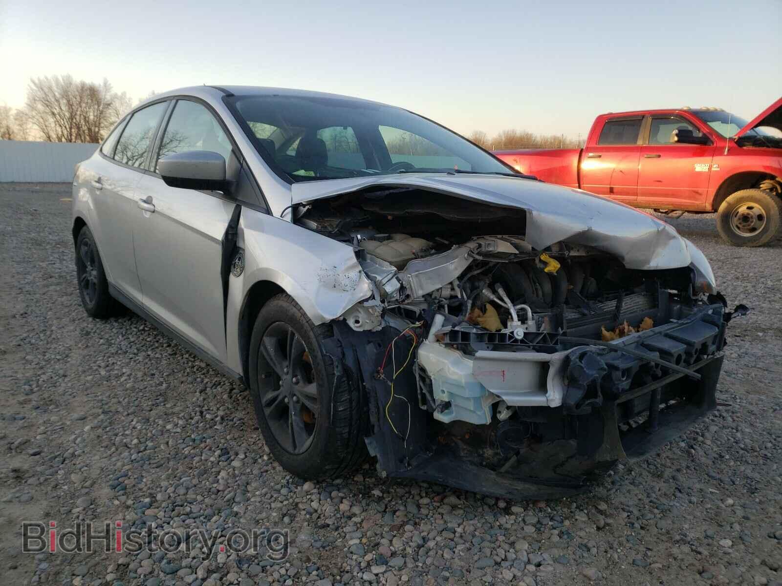 Фотография 1FAHP3F23CL202171 - FORD FOCUS 2012