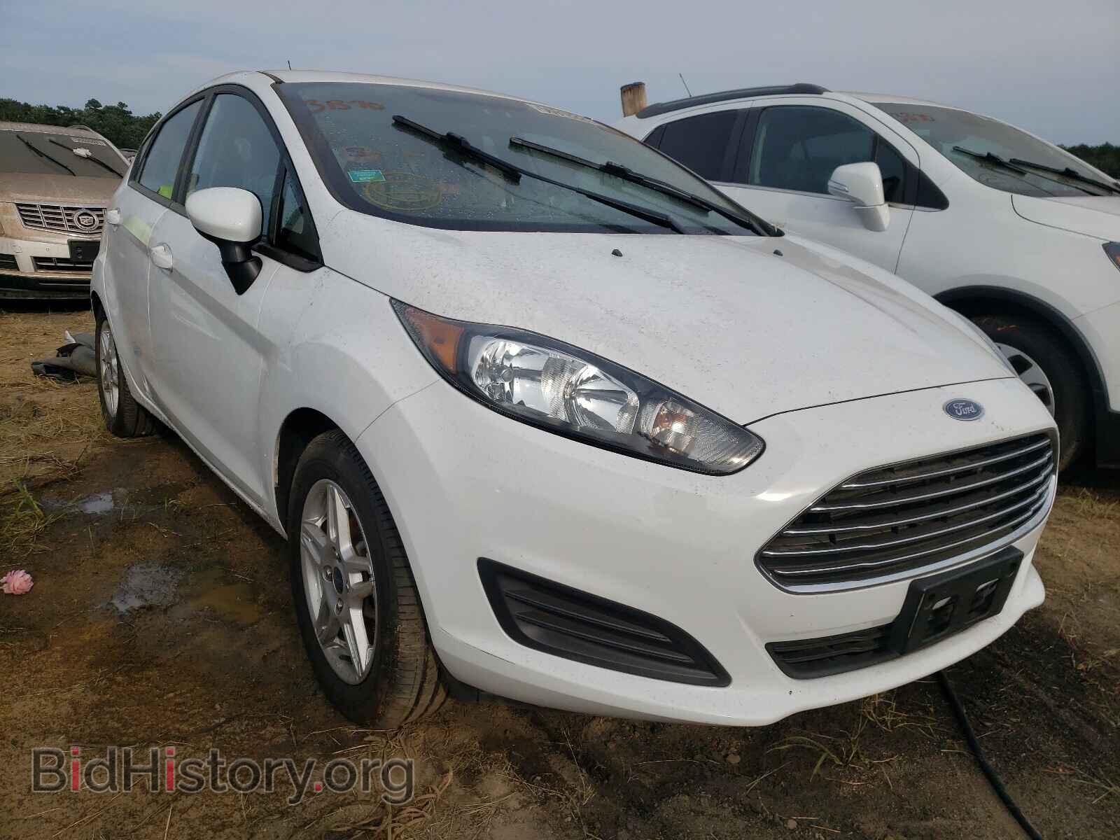 Photo 3FADP4EJ9JM127517 - FORD FIESTA 2018