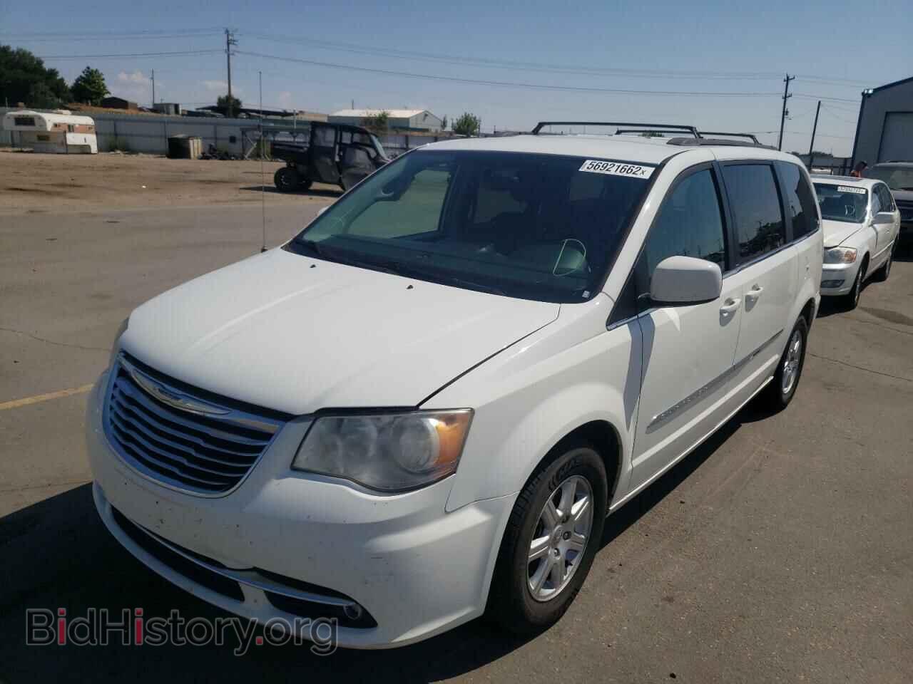 2013 CHRYSLER MINIVAN - VIN: 2C4RC1BG0DR657746 - Фото 2