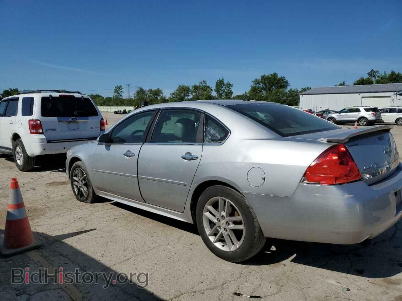 2010 CHEVROLET IMPALA - VIN: 2G1WC5EM2A1268055 - Фото 2