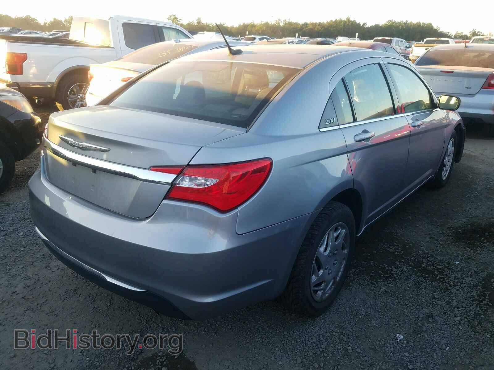 2014 CHRYSLER 200 - VIN: 1C3CCBAG4EN172073 - Фото 4