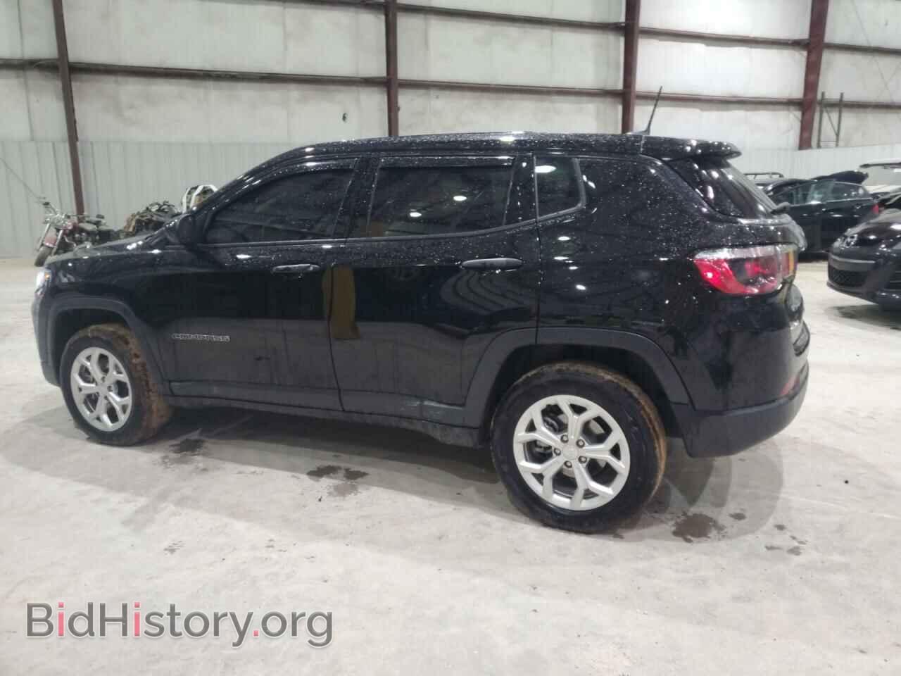 2024 JEEP COMPASS - VIN: 3C4NJDAN1RT105571 - Фото 2