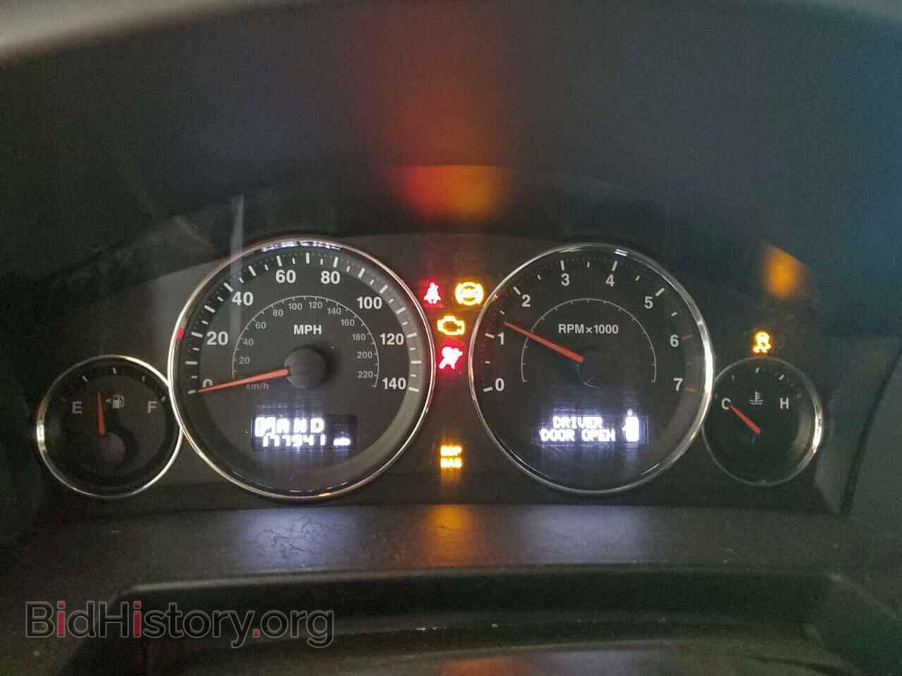 2008 JEEP COMMANDER - VIN: 1J8HG48N88C130990 - Фото 9