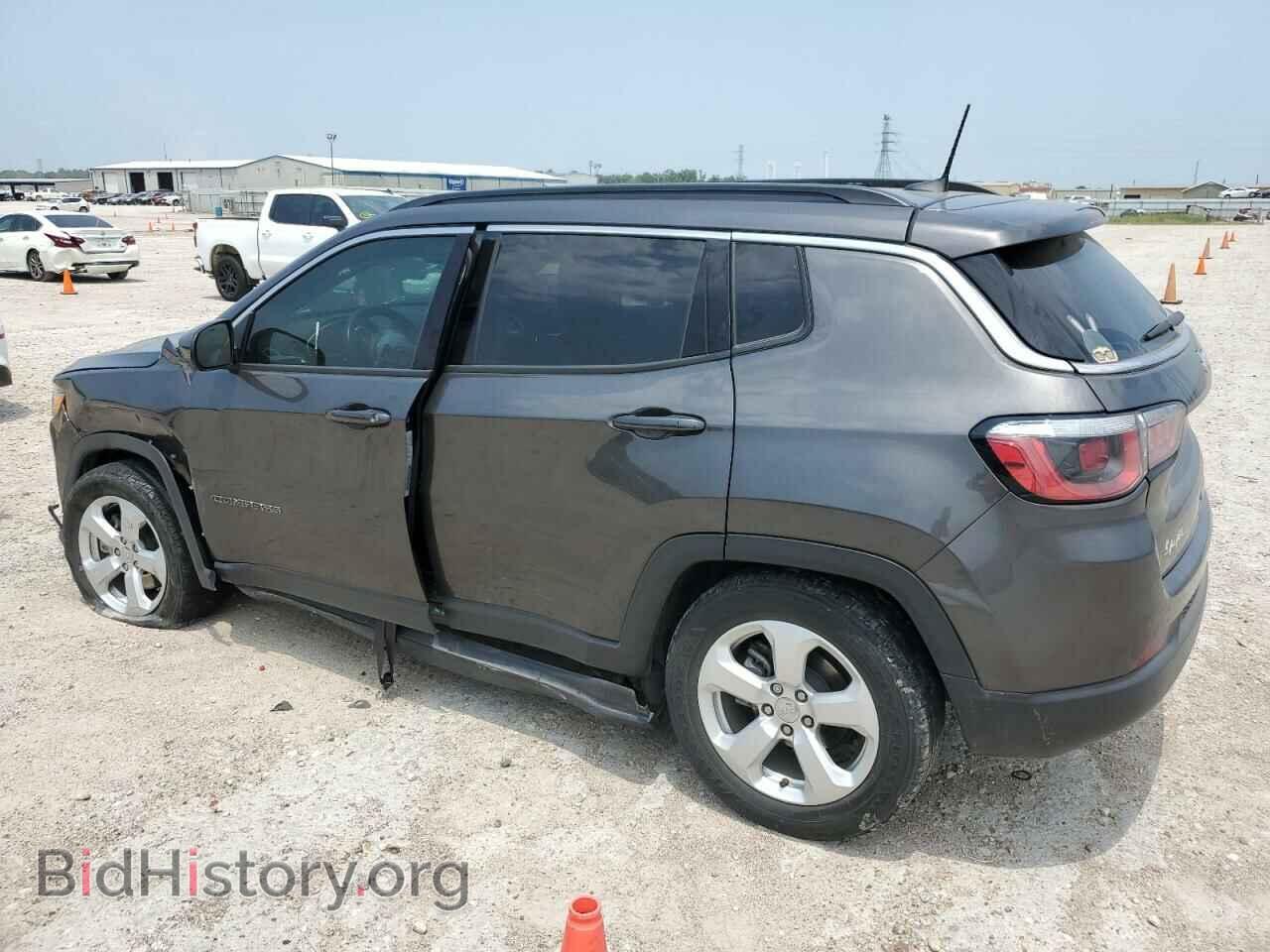 2019 JEEP COMPASS - VIN: 3C4NJCBB0KT856603 - Photo 2