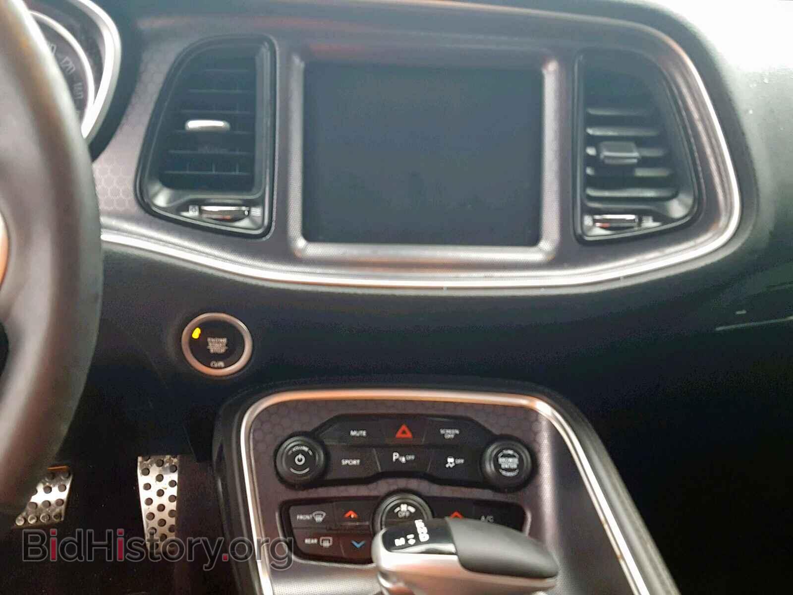 2018 DODGE CHALLENGER - VIN: 2C3CDZAG6JH229771 - Фото 9