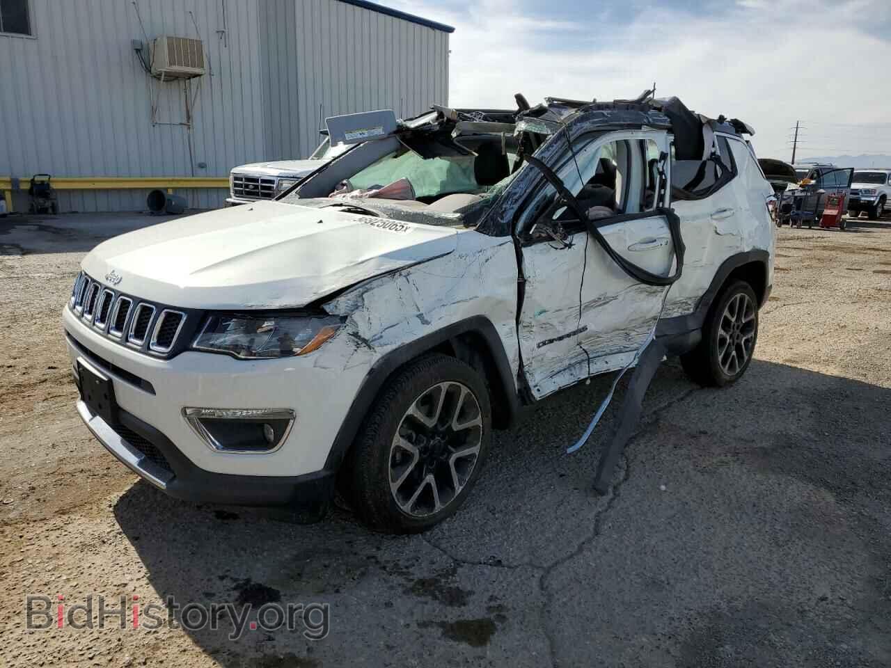 Фотография 3C4NJDCB9HT664979 - JEEP COMPASS 2017