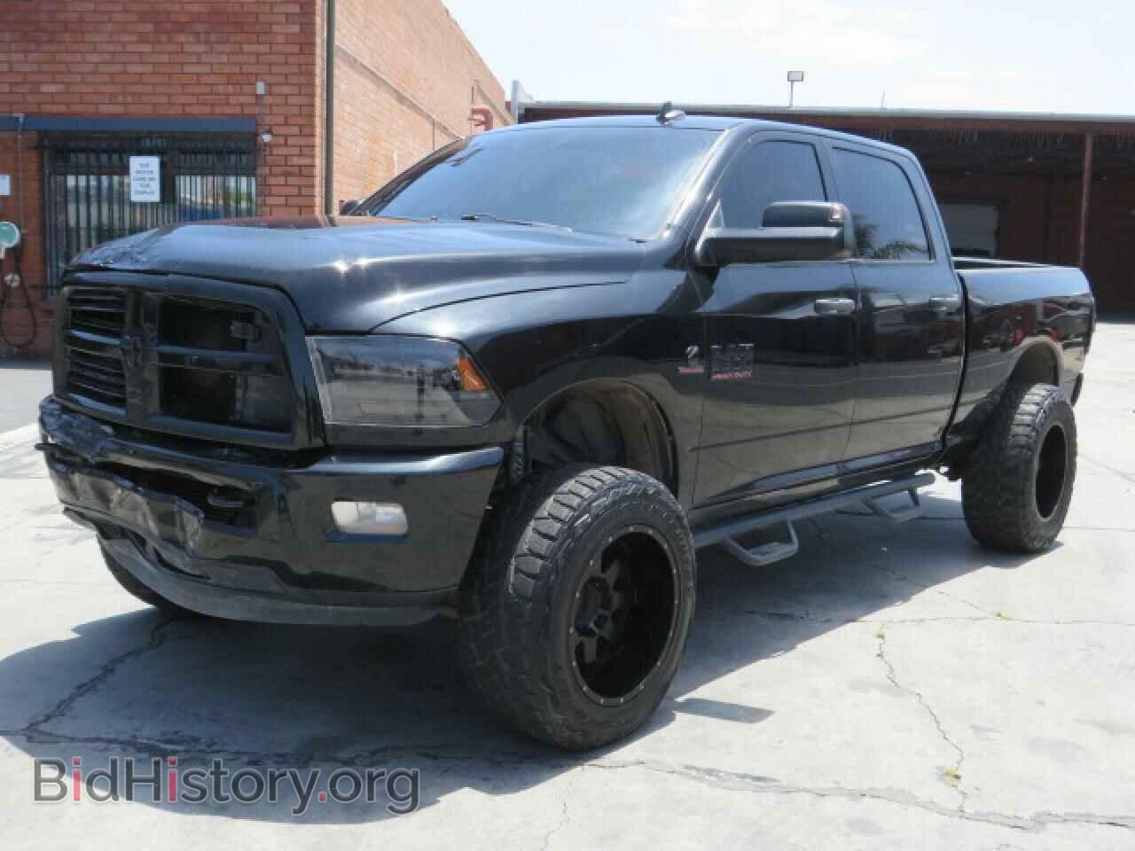 2015 RAM All Models - VIN: 3C6UR5DL5FG682345 - Photo 2