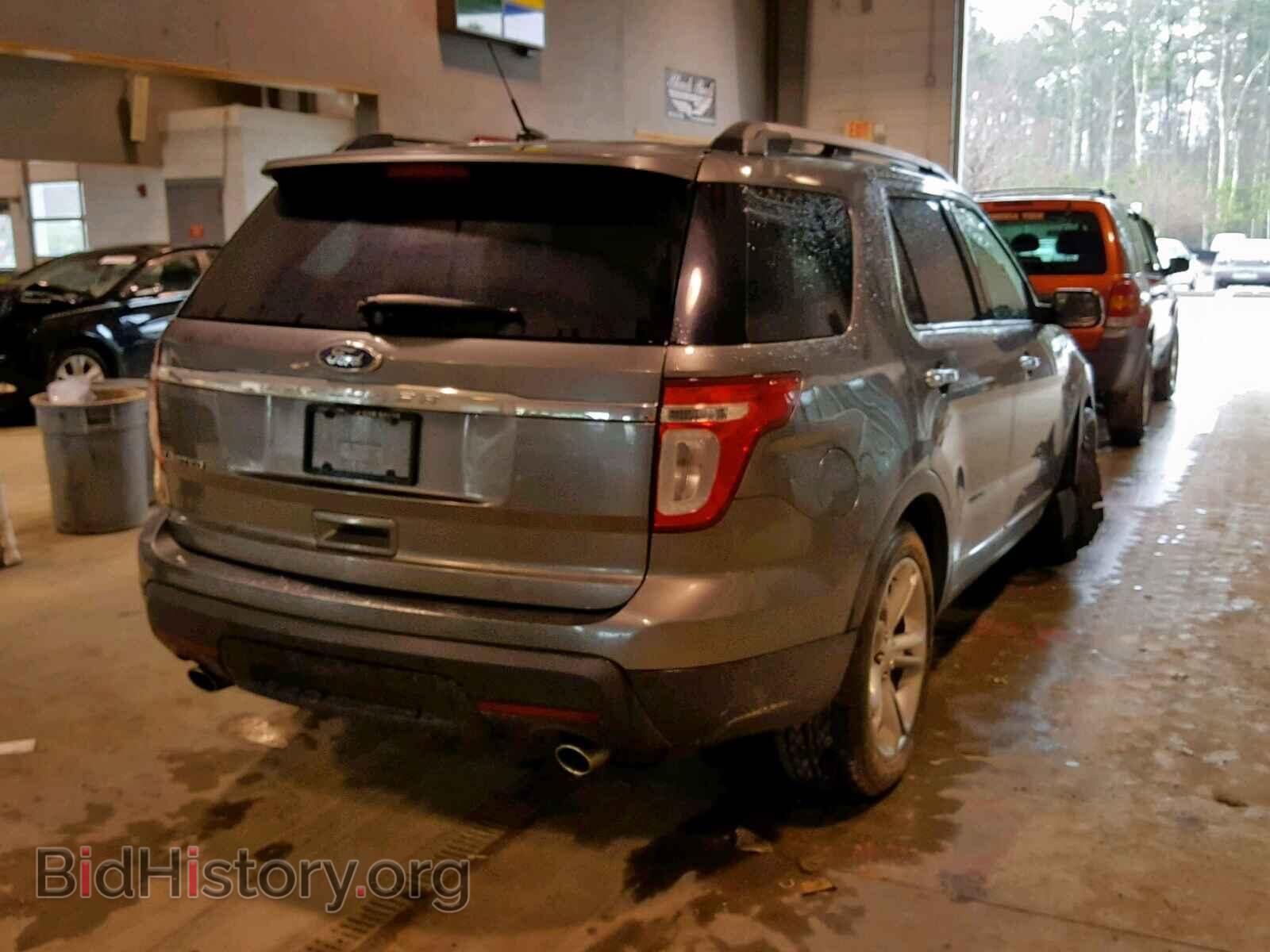 2011 FORD EXPLORER L - VIN: 1FMHK7F80BGA18958 - Photo 4