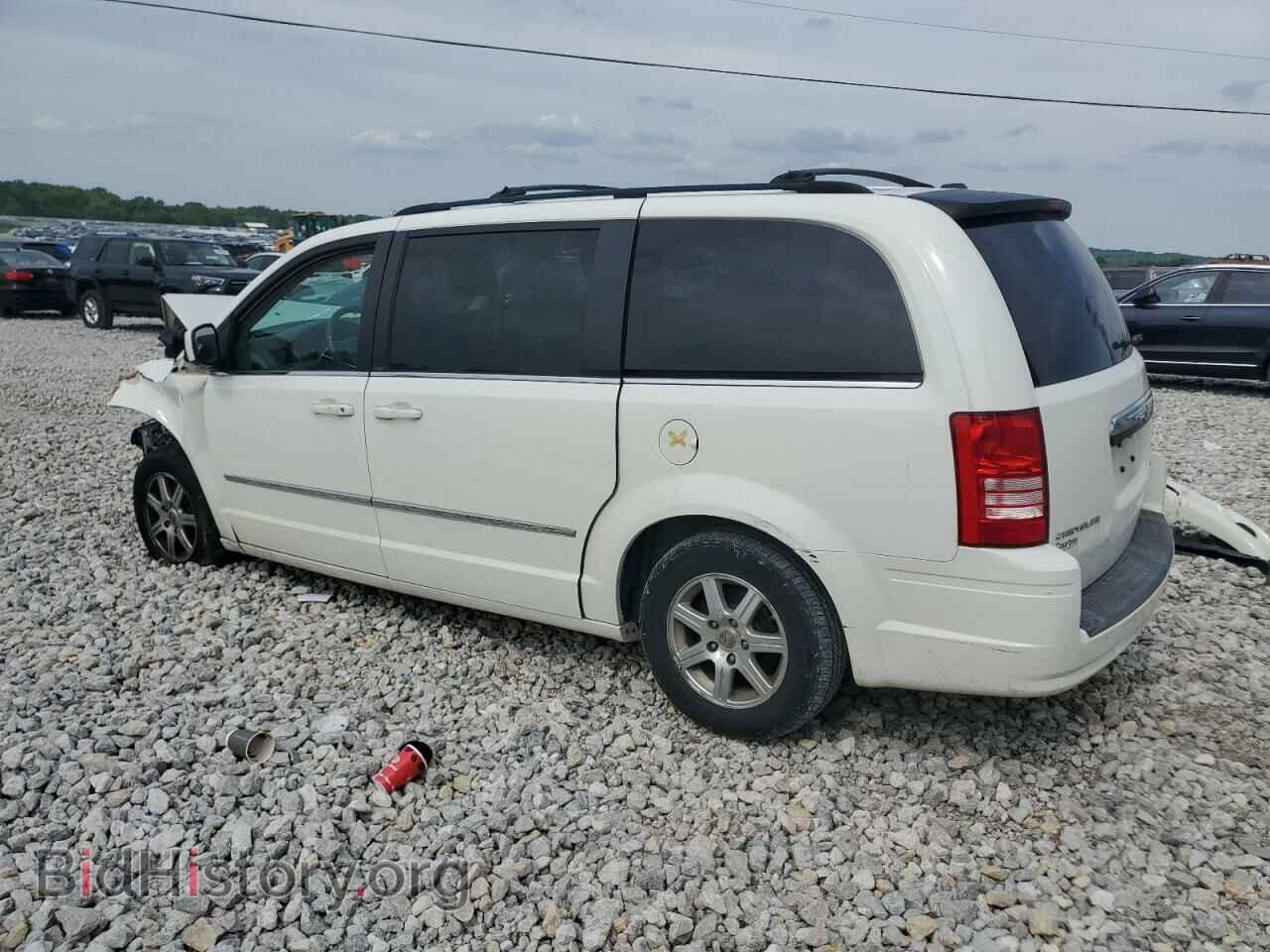 2009 CHRYSLER MINIVAN - VIN: 2A8HR54179R633647 - Фото 2