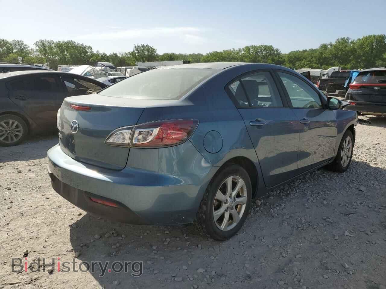 2011 MAZDA 3 - VIN: JM1BL1VF1B1385827 - Фото 3