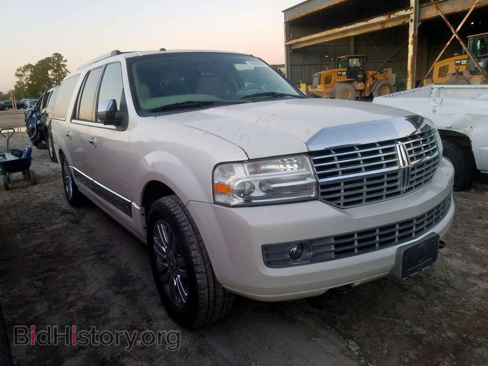 Photo 5LMFL27538LJ01003 - LINCOLN NAVIGATOR 2008
